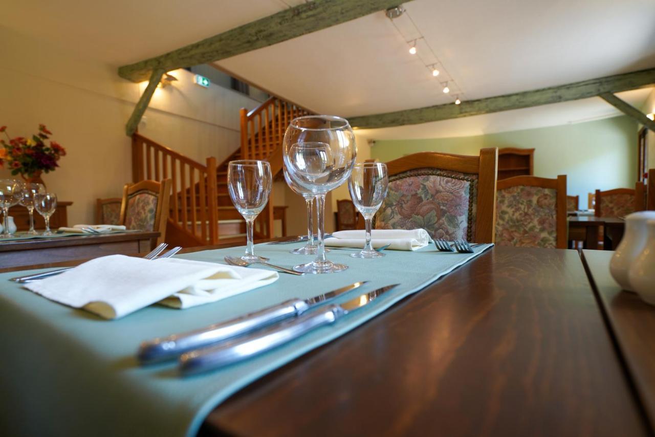 Le Saint Hubert Hotel Arcis-sur-Aube Екстериор снимка