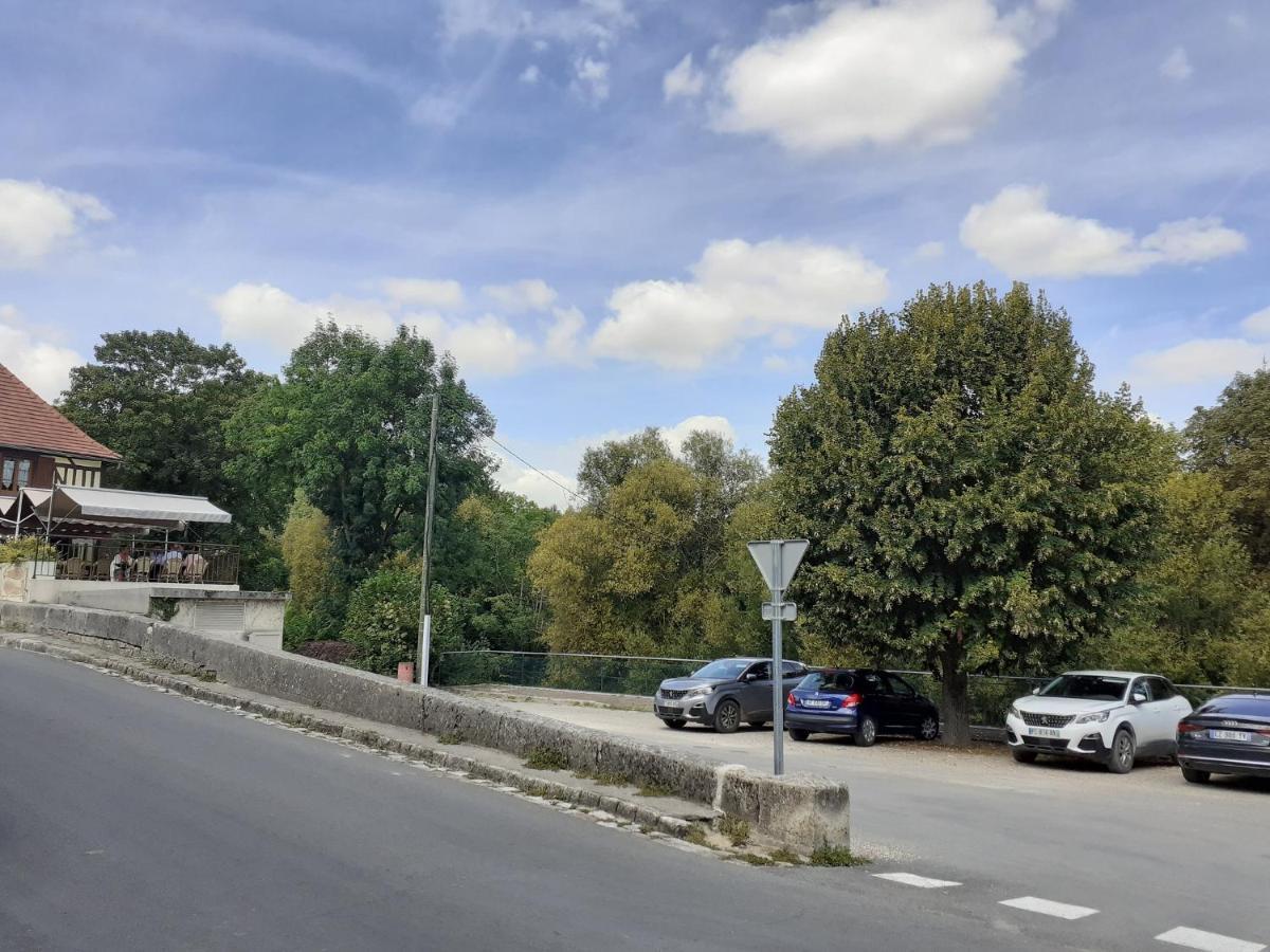 Le Saint Hubert Hotel Arcis-sur-Aube Екстериор снимка