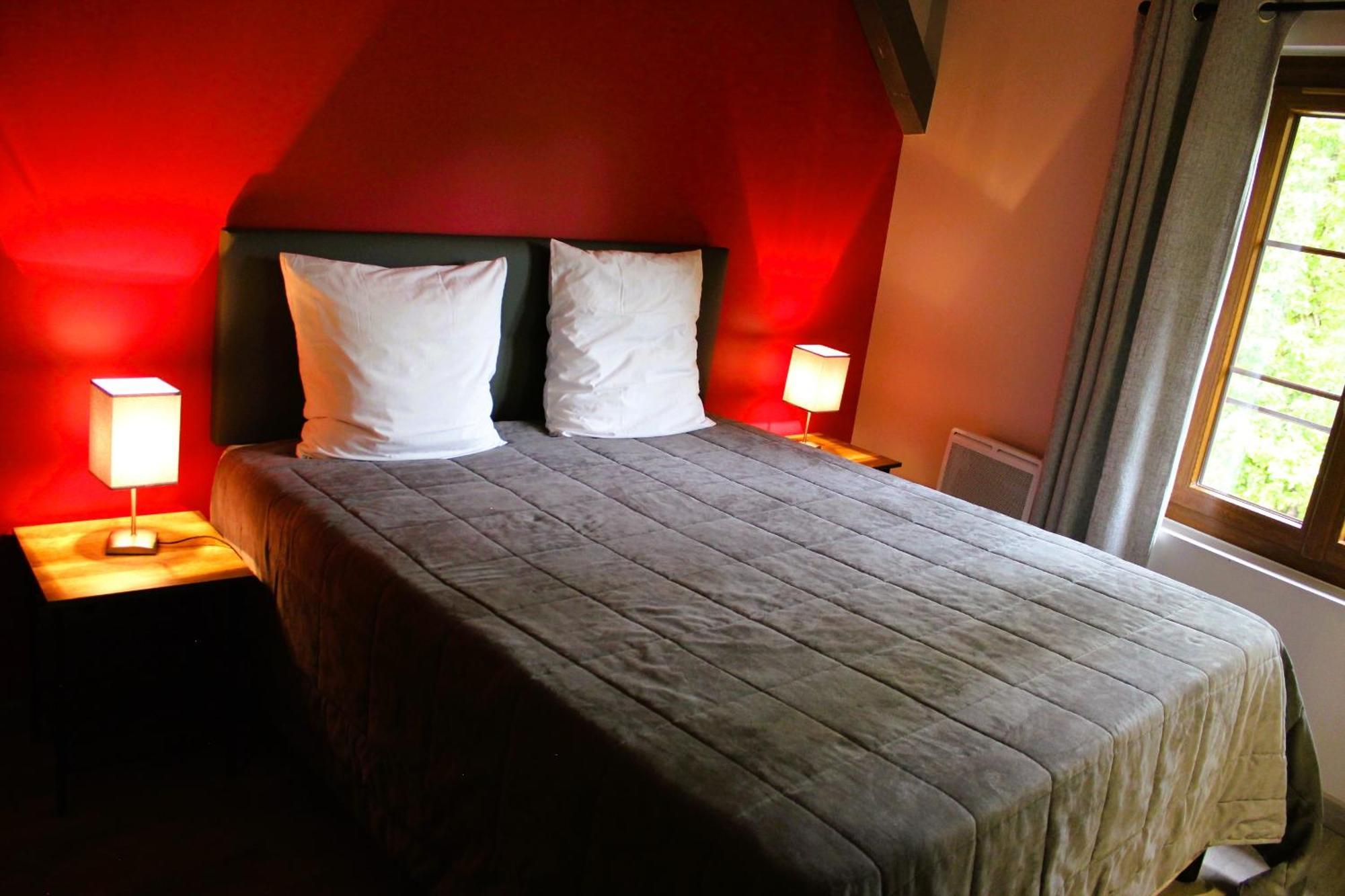 Le Saint Hubert Hotel Arcis-sur-Aube Екстериор снимка